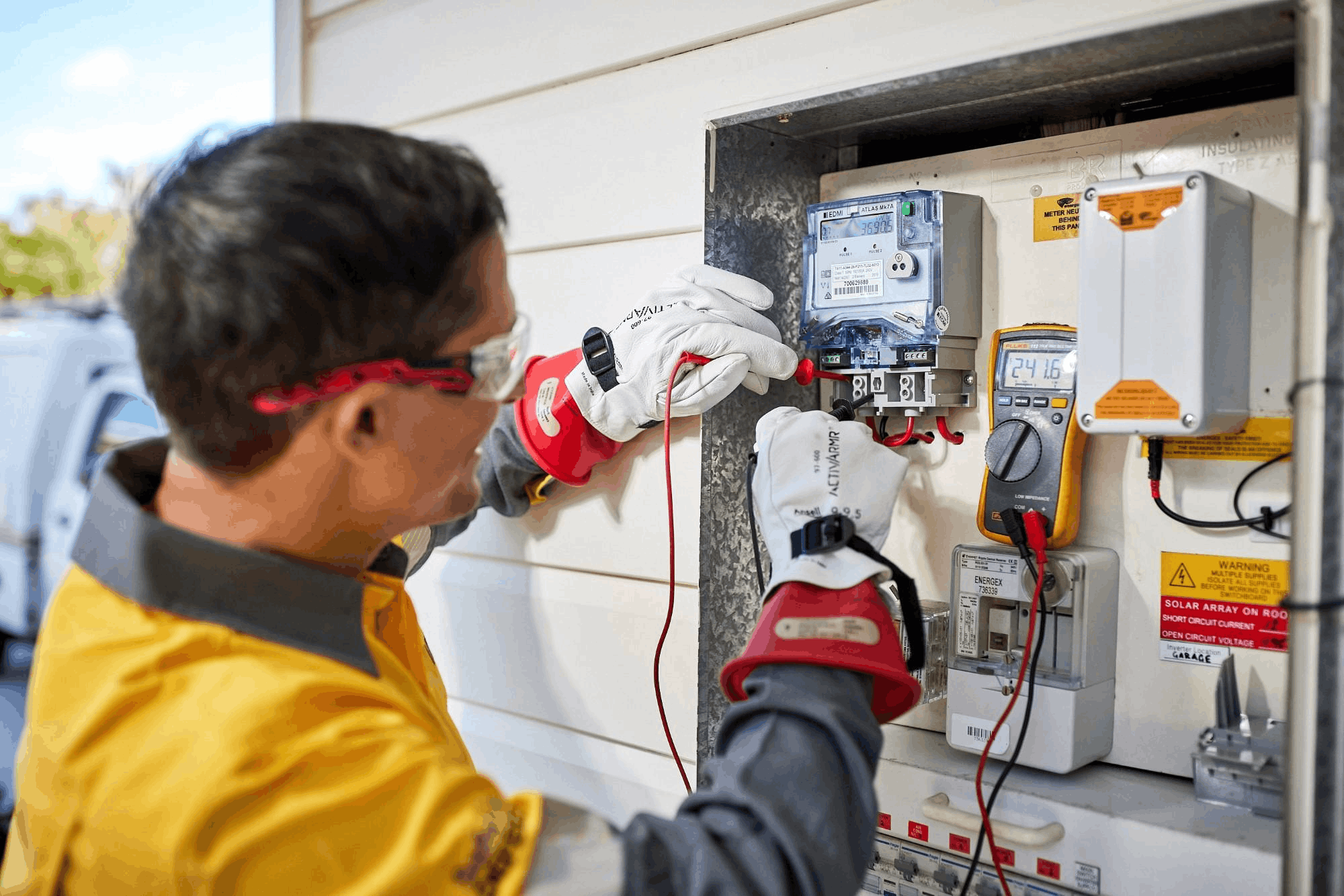 PMD qualified tradesperson at work